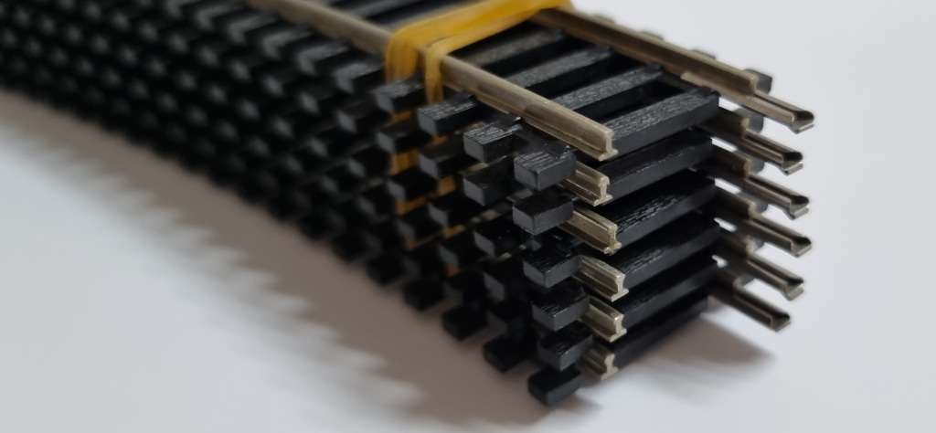 HO Hornby 2nd radius curves (compatible with Lima)