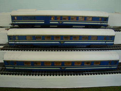 Lima SAR Blue Train Coach set of 3