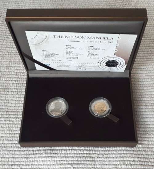 2000 Proof like & 2008 Laser frosted Nelson Mandela commemorative R5 coin set