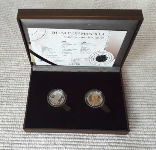 2000 Proof like & 2008 Laser frosted Nelson Mandela commemorative R5 coin set