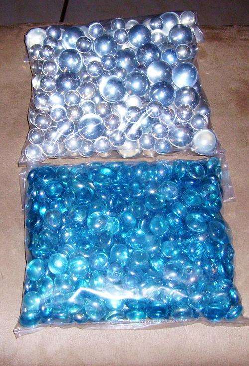 Glass pebbles