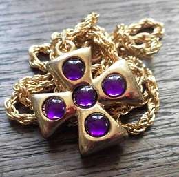 necklace with pendant