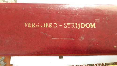VERWOERD & STRYDOM 1966 SILVER MEDALLION IN BOX WEIGHT 65.8g STERLING