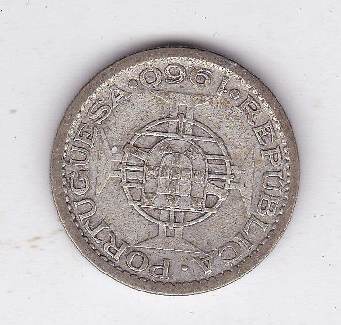 MOZAMBIQUE 5 ESCUDOS 1960