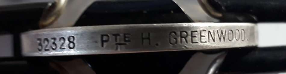 QSA 32328 PTE H GREENWOOD 111th COMPANY IMPERIAL YEOMANRY(BROKEN SUSPENDER)