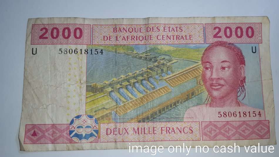 CAMEROON 2000 FRANCS FV=R51