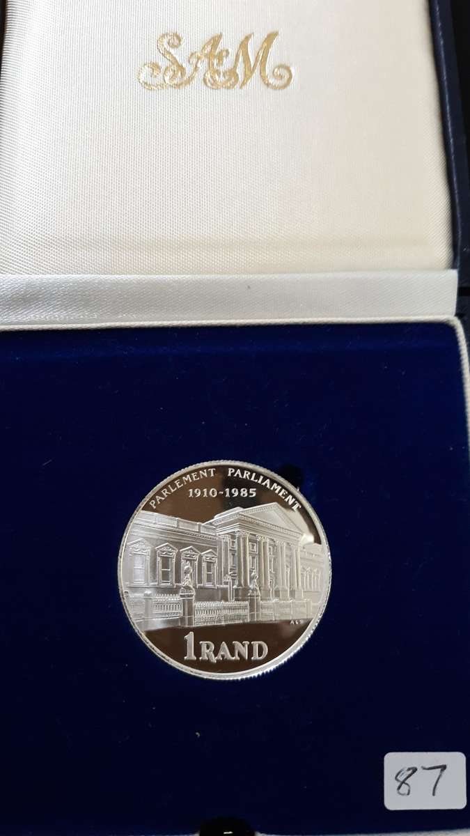 SOUH ARICA R1 PARLIAMENT 1985 IN BOX OF ISSUE