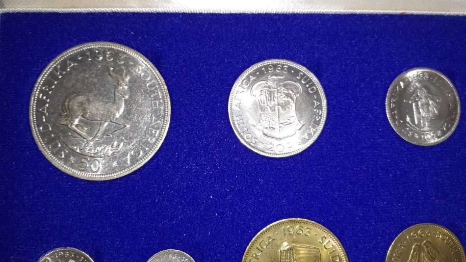 SOUTH AFRICA UNC SET 1963 1/2 CENT TO 50CENT IN ISSUED BOX