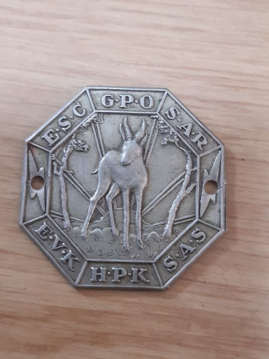 E.S.C/G.P.O/S.A.R LABEL GENERAL POST OFFICE SOUTH AFRICAN RAILWAY ESC(ELECTRIC SERVICE?)