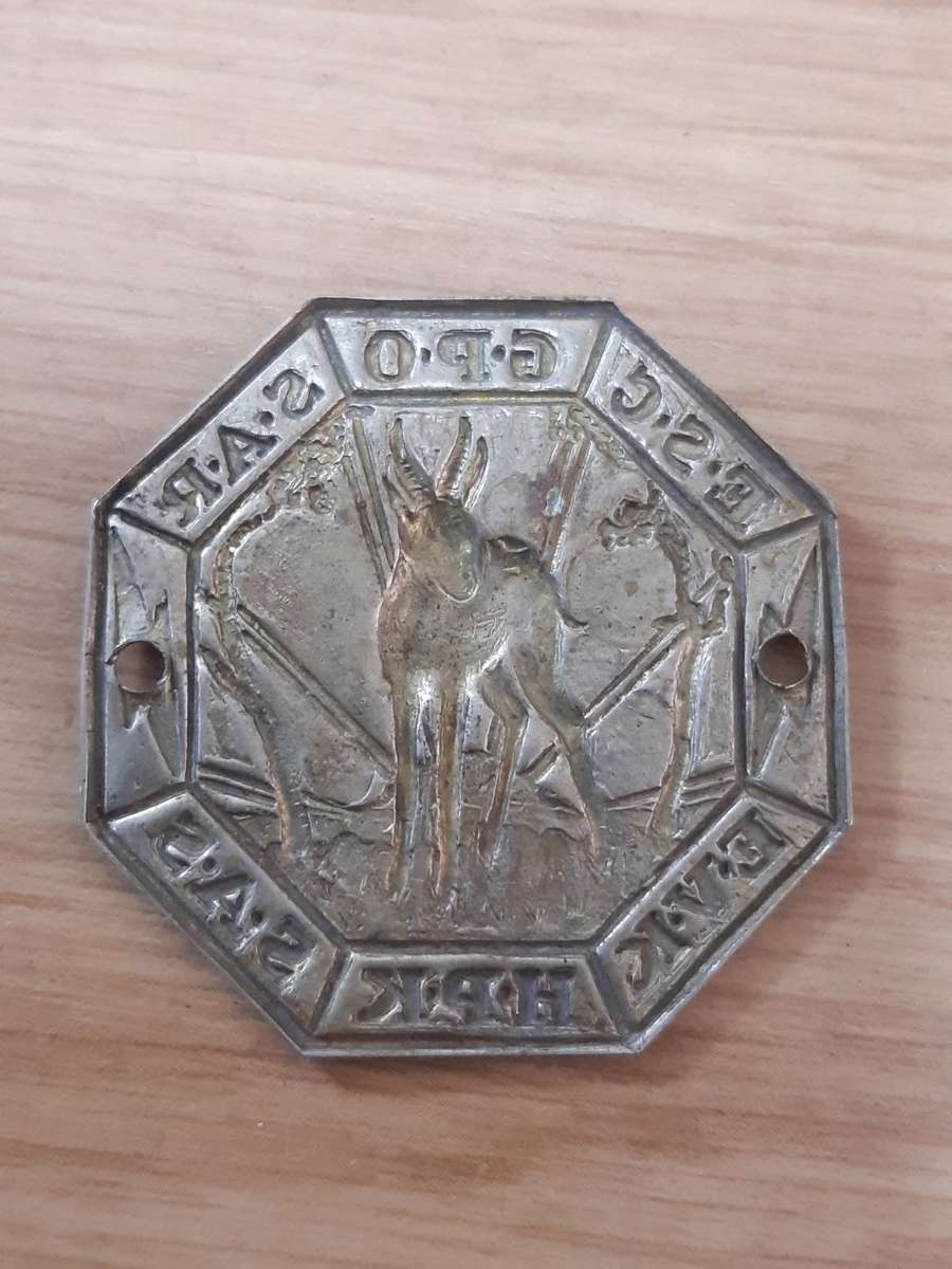 E.S.C/G.P.O/S.A.R LABEL GENERAL POST OFFICE SOUTH AFRICAN RAILWAY ESC(ELECTRIC SERVICE?)