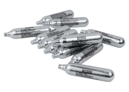 Job Lot of 25 SWISS ARMS 12g GAS CANISTERS + FREE 1500 COPPER BBs ****BID FOR ALL*****