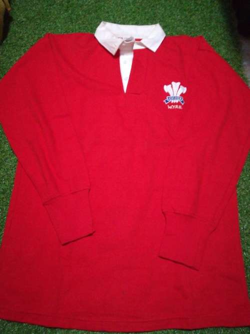 Wales Rugby Jersey No 17!!