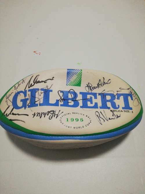RWC 1995 Team Signed Ball!!!