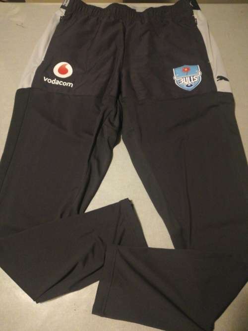 Bulls Players Track Pants Size L tightfit