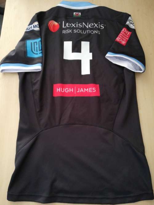 Cardiff Match Jersey no 4 Size XXXL