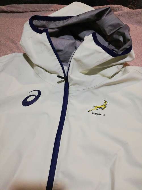 Springbok Rainjacket Size M Asics