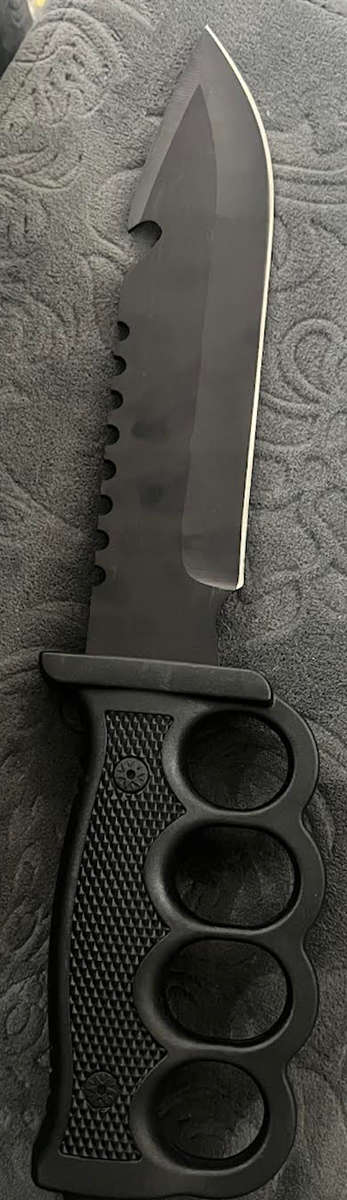 Knuckleduster Grip Survival Hunting Knife With Flint Sharpener & Compass