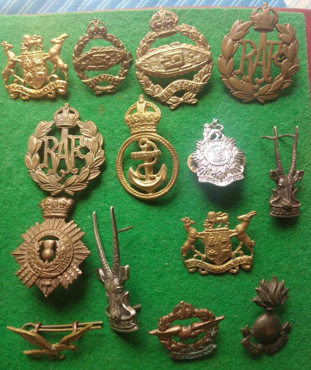 World War badges. Lot for sale