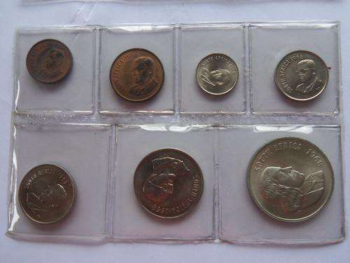 1968 English and Afrikaans mint packs