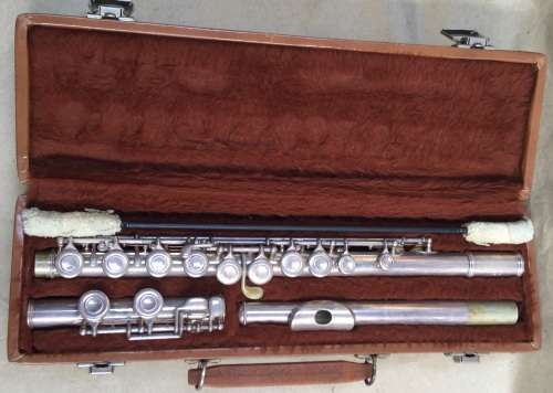 Artley of Nogales, Arizona flute in case....18-0