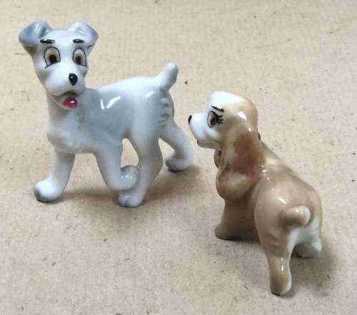 Wade "Lady & the Tramp" from the Disney inspired 1956-65 hat box series