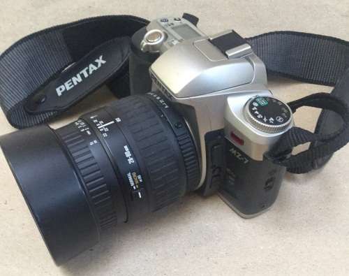 Pentax MZ-7 with Sigma zoom 28-80 mm 1:3.5 - 5.6 Macro....really good condition