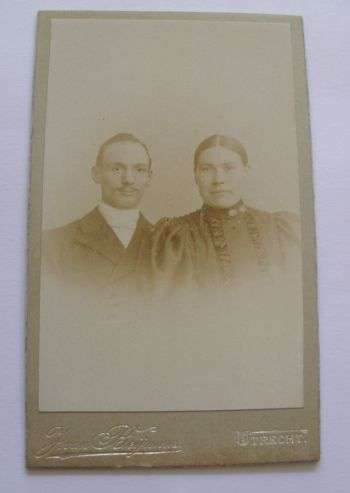 ANTIQUE PHOTO