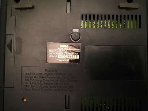 Sega 16bit Mega Drive 2 (ORIGINAL Retro Gaming Console)