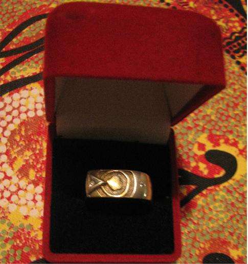 *****STUNNING VINTAGE .925 SILVER MENS RING ***** 5grams @ CrAZy R1 START!!!