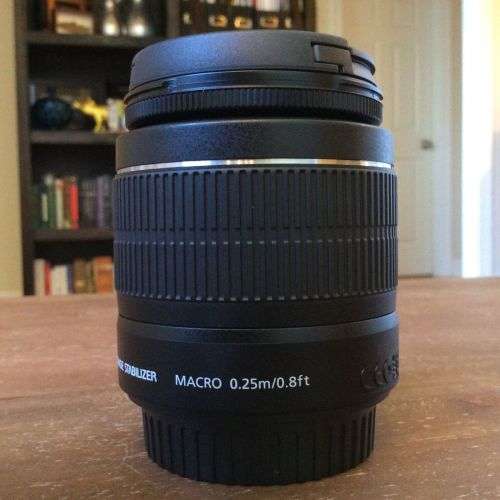 Canon Zoom Lens EF-S 18-55mm f/3.5-5.6 IS II