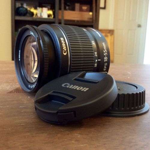 Canon Zoom Lens EF-S 18-55mm f/3.5-5.6 IS II
