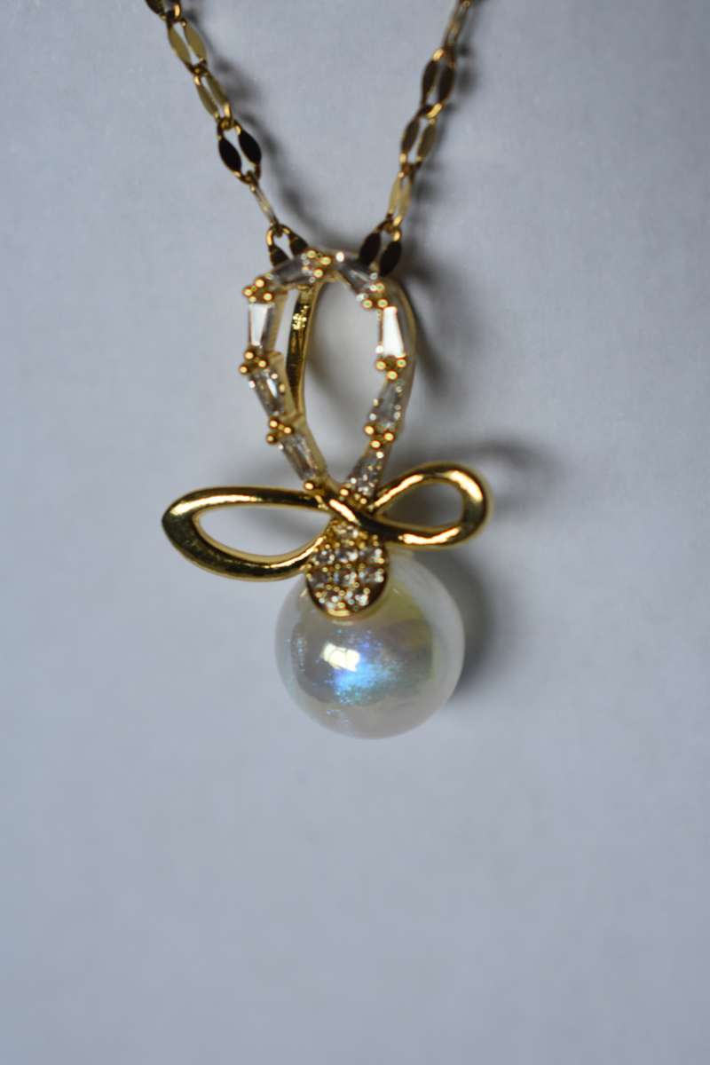 `R999` Bargain 18K Gold Plated Necklace