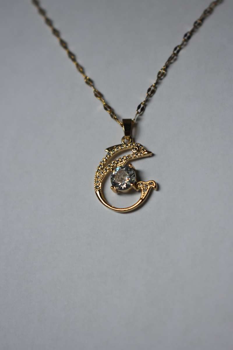 `R999` Bargain 18K Gold Plated Dolphin Necklace