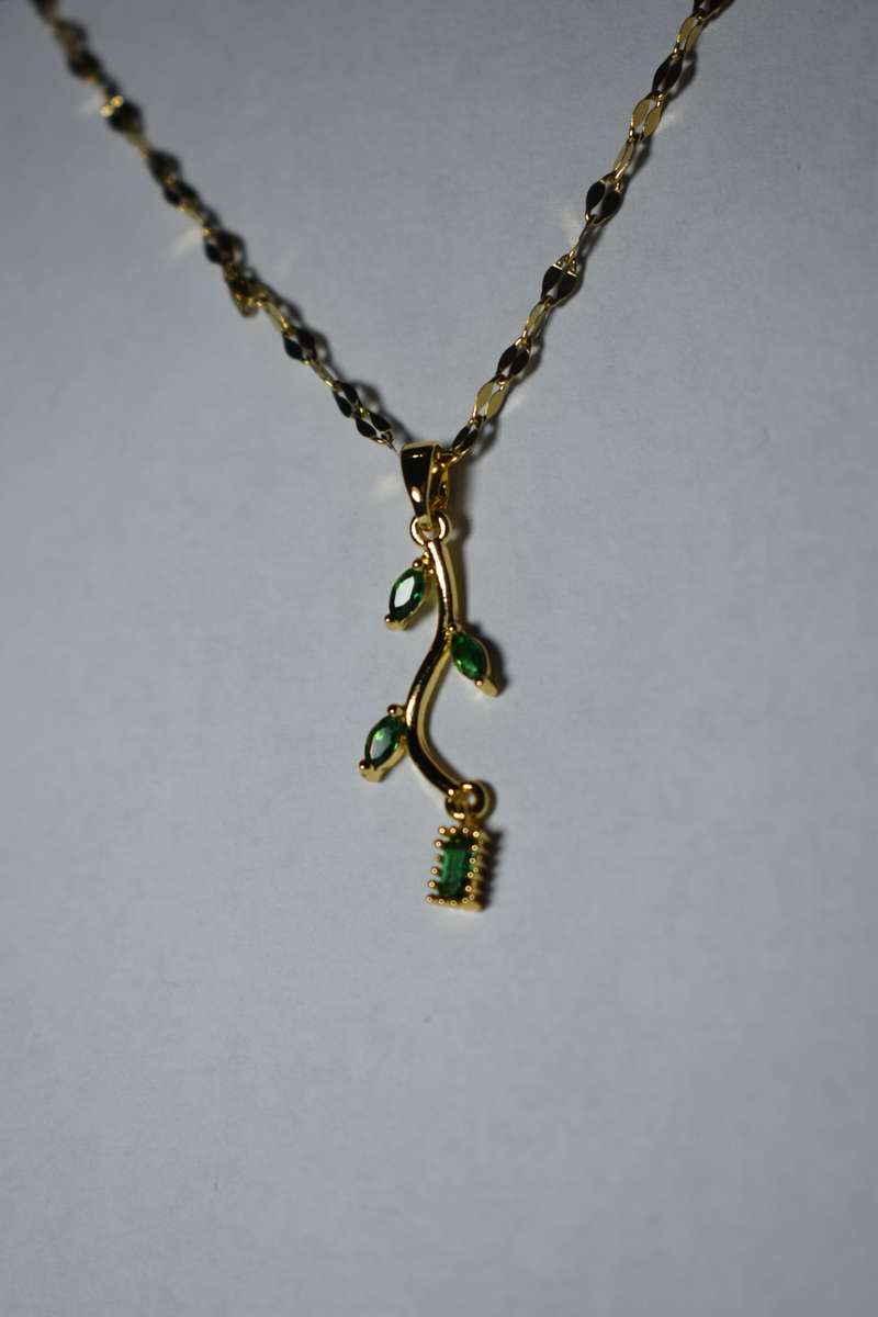 `R999` Bargain 18K Gold Plated Necklace