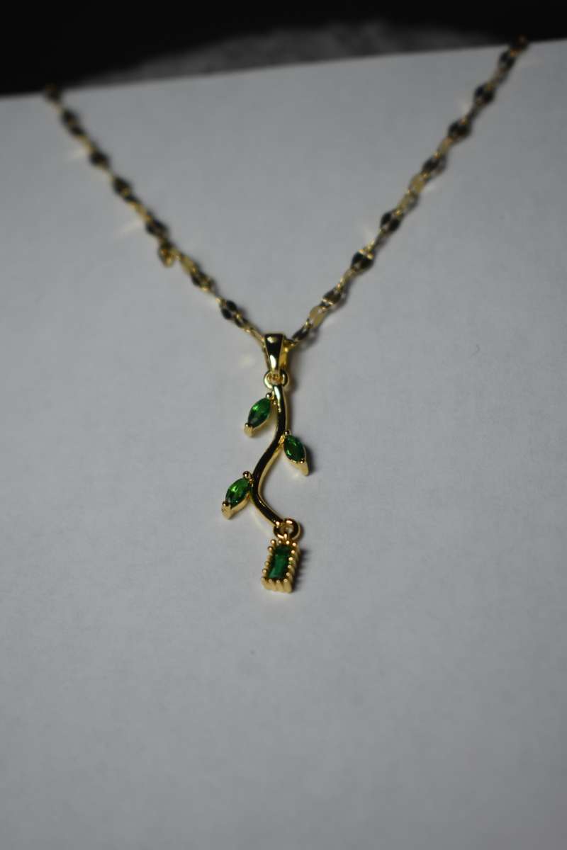 `R999` Bargain 18K Gold Plated Necklace