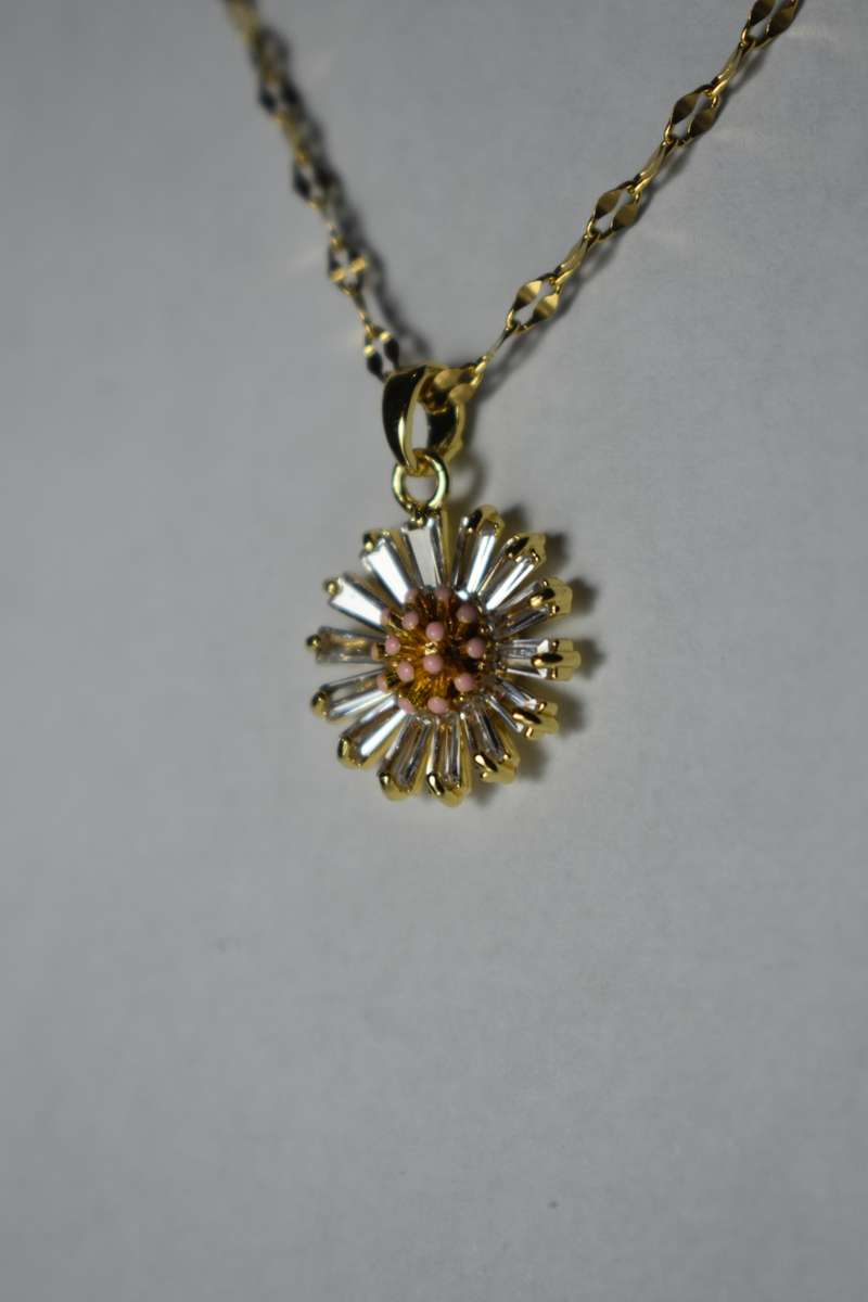 `R999` Bargain 18K Gold Plated Necklace