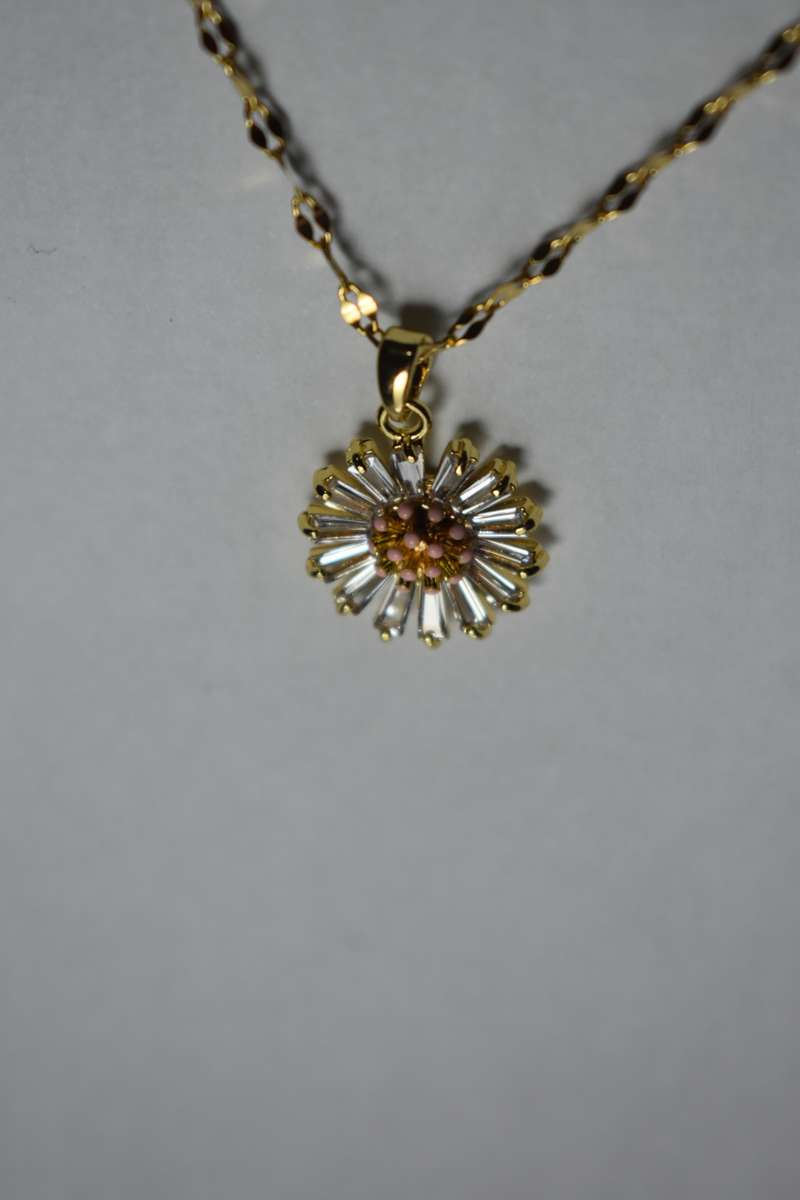 `R999` Bargain 18K Gold Plated Necklace