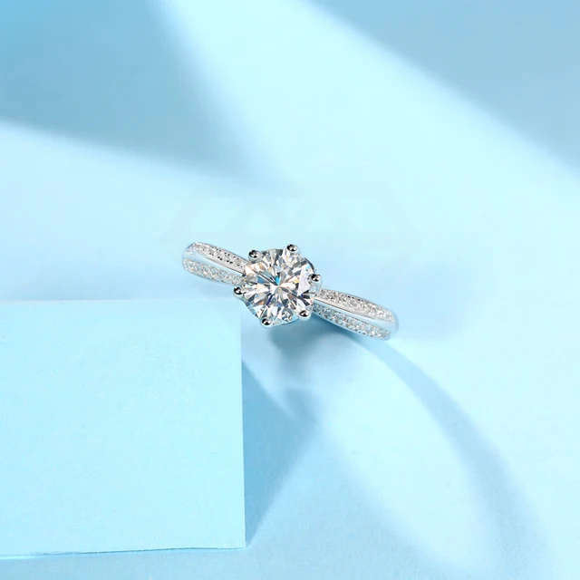 `R7000` Engagement Ring With Certificate Of Authentication!!!