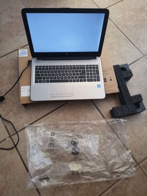 HP NOTEBOOK IN GREAT CONDITION