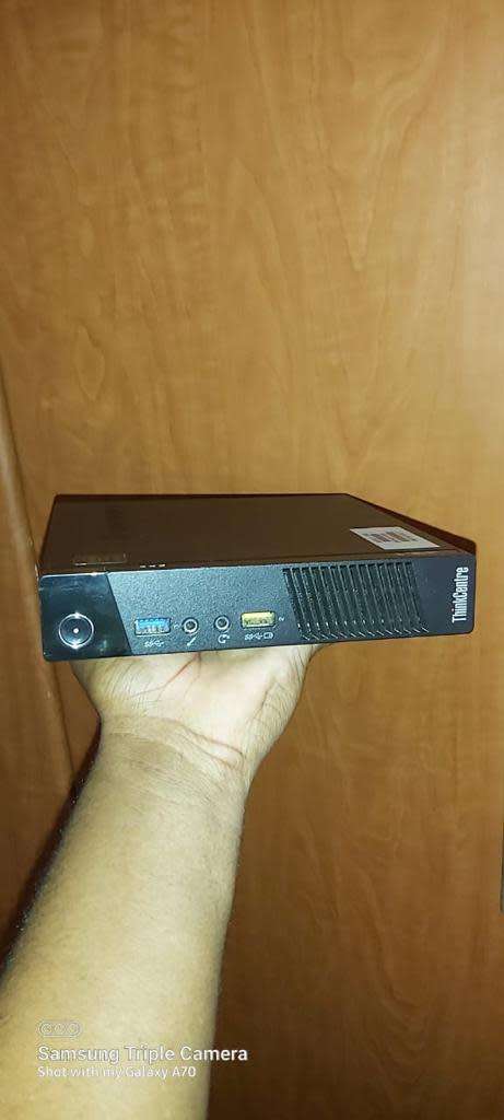 Lenovo ThinkCentre M73 Tiny Desktop Intel Core i3, 128 SSD