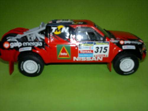 Nissan Pick-up off road