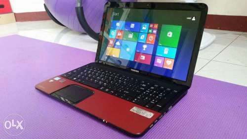 TOSHIBA SATELLITE C850 i5 IN STUNNING BLACK AND RED FINISH!!! SAVE 50%!!!