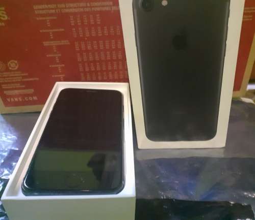IPHONE 7 128G||BOXED||LIQUIDATION STOCK ||PLEASE READ||