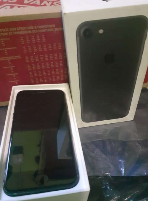 IPHONE 7 128G||BOXED||LIQUIDATION STOCK ||PLEASE READ||