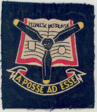 ORIGINAL Cloth Badge for the SAAF School of Technical Training (Now 68 Air School)