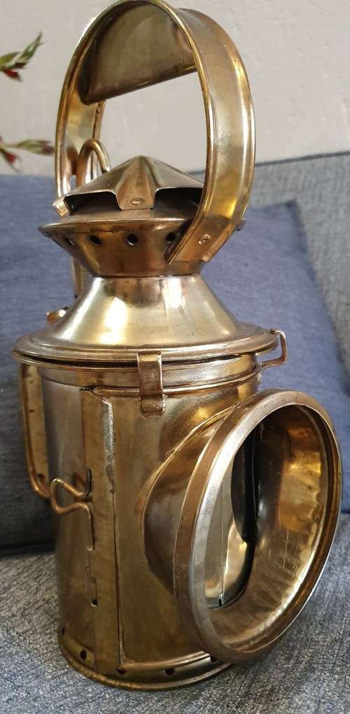 Brass Miners light