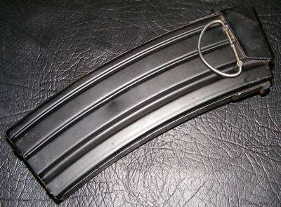 LM4 Metal Magazine with Safety Clip