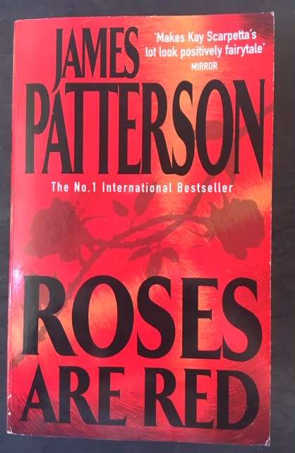 Roses are Red (Alex Cross #6) - James Patterson (Paperback) LIKE NEW