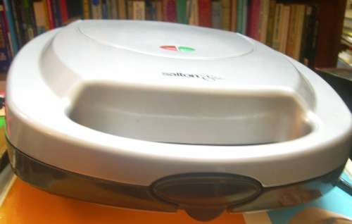 Salton Cupcake Maker