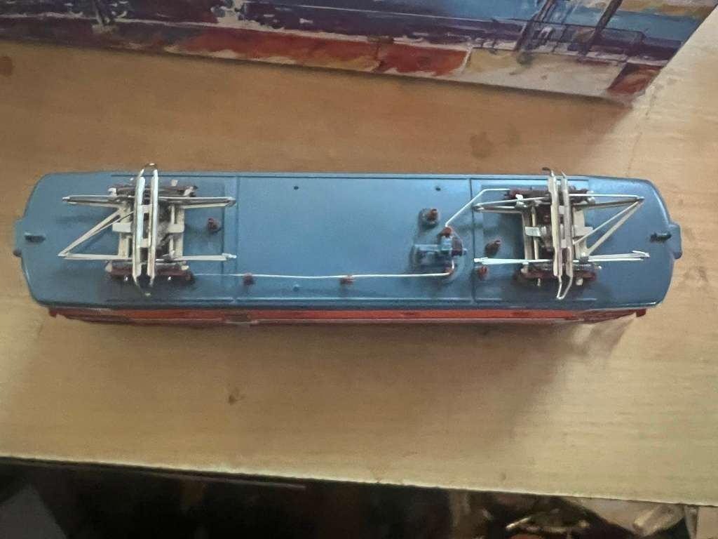 Marklin 3043 electric locomotive